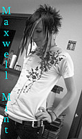 Maxwell_Travis