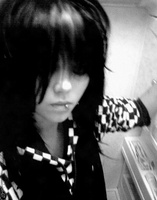 *emo_love*