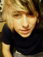-JUSTiNxC0RE-